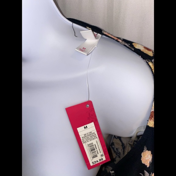 NWT $24.99 Xhilaration Floral Dress Size M - Picture 4 of 7